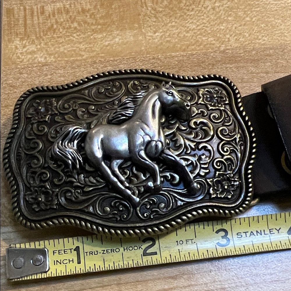 ( 0332) Brown Belt with Horse Buckle. Happy 2026 Fire Horse Year. (small) - Picture 5 of 5